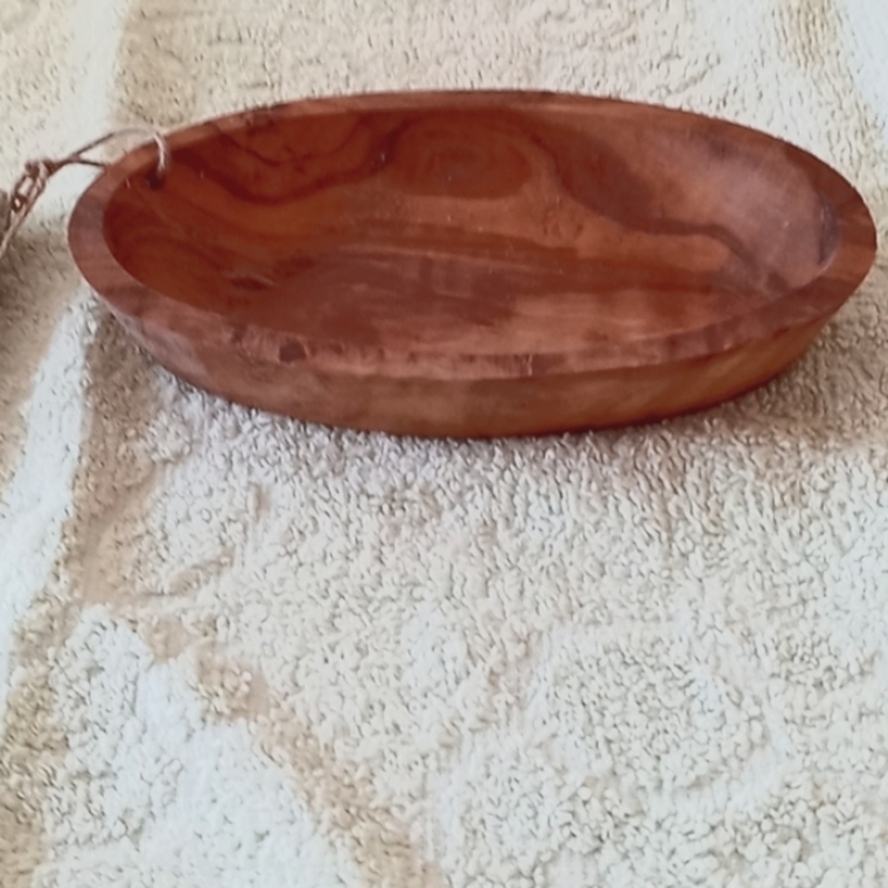 Italian Arte Legno handcrafted Olive Wood Bowl - Picture 5 of 6